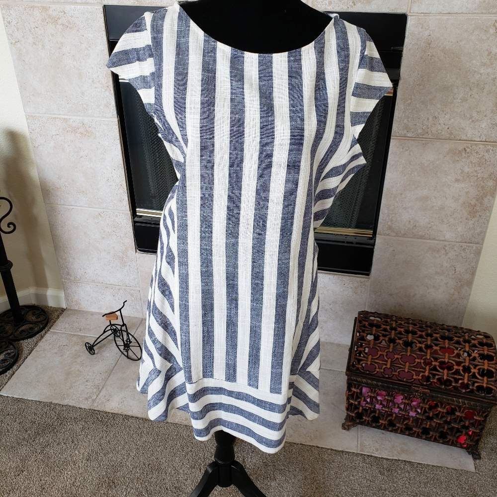 Strip linen dress